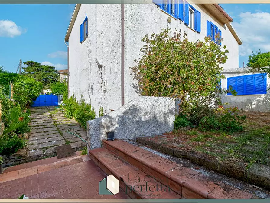 Immagine 61 di Villa in vendita  a Civitavecchia