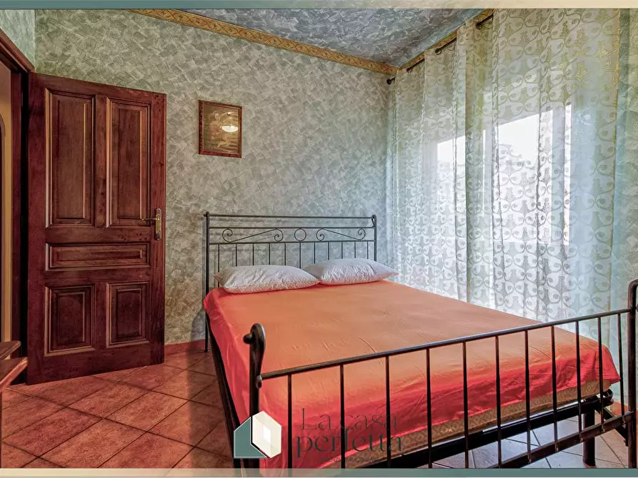 Immagine 13 di Appartamento in vendita  in Via Mantegna 6 a Santa Marinella