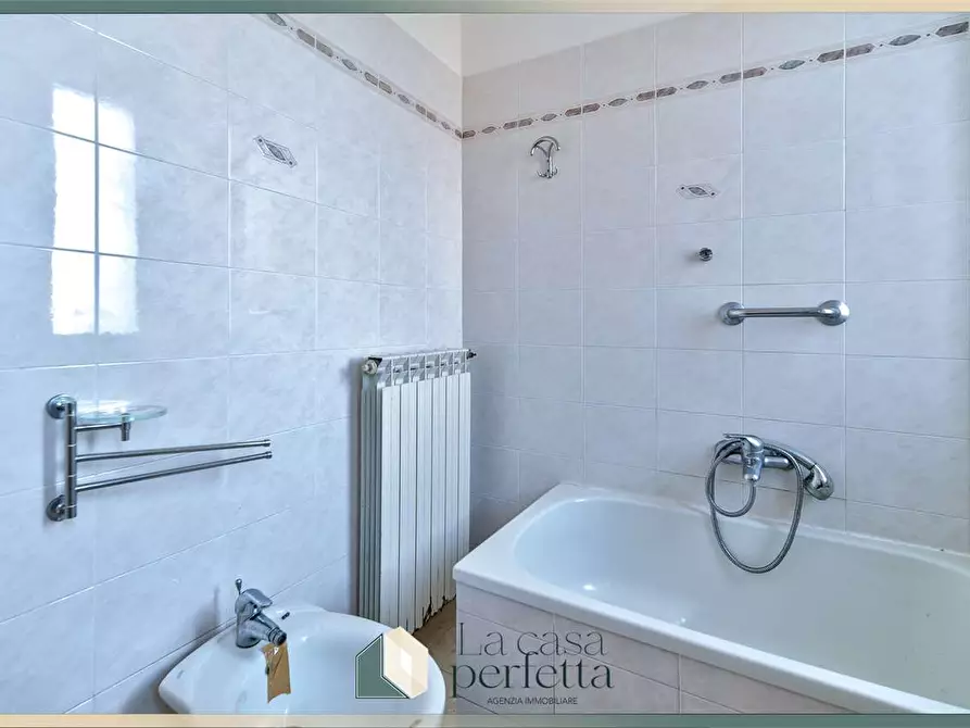 Immagine 24 di Appartamento in vendita  in Via Francesco De Sanctis  3 a Civitavecchia