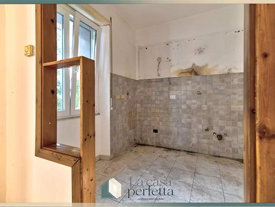 Immagine 15 di Appartamento in vendita  in Via Francesco De Sanctis  3 a Civitavecchia