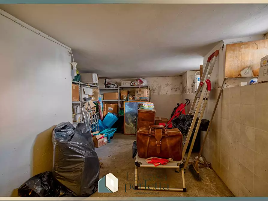 Immagine 30 di Appartamento in vendita  in Via Francesco De Sanctis  3 a Civitavecchia