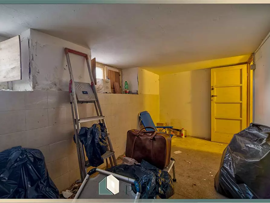 Immagine 31 di Appartamento in vendita  in Via Francesco De Sanctis  3 a Civitavecchia