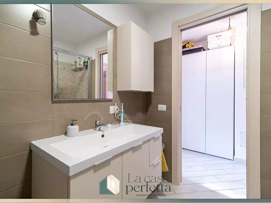 Immagine 32 di Appartamento in vendita  in Via  Braccianese Claudia 20 a Allumiere