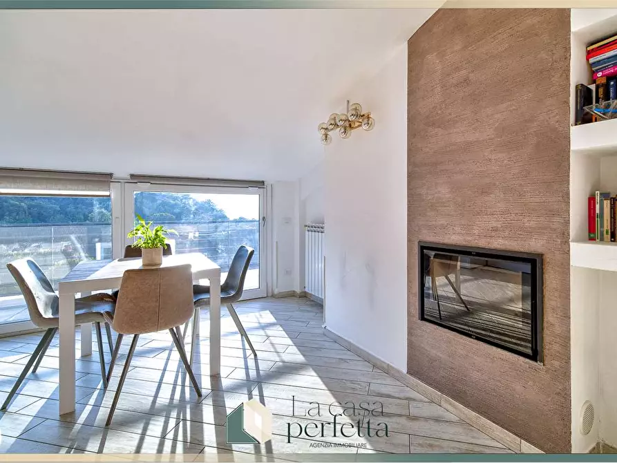 Immagine 3 di Appartamento in vendita  in Via  Braccianese Claudia 20 a Allumiere