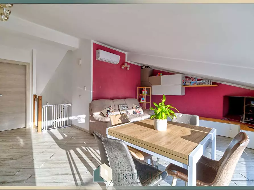 Immagine 5 di Appartamento in vendita  in Via  Braccianese Claudia 20 a Allumiere