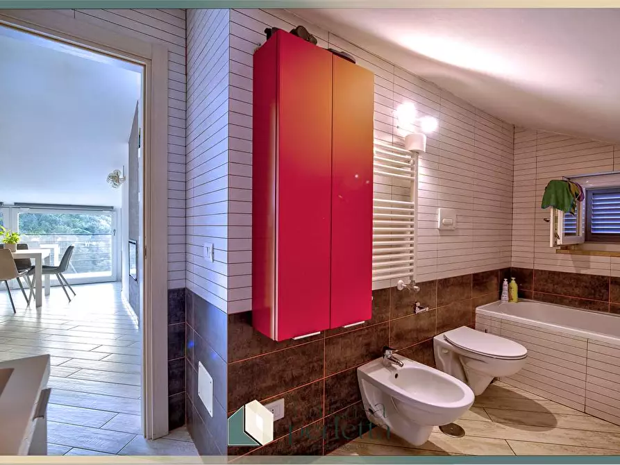 Immagine 15 di Appartamento in vendita  in Via  Braccianese Claudia 20 a Allumiere