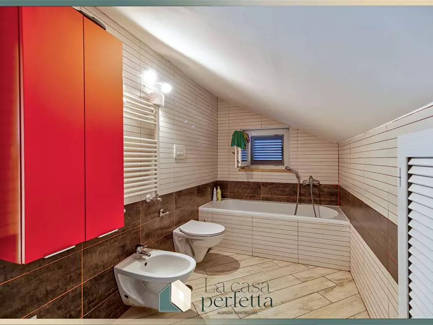 Immagine 16 di Appartamento in vendita  in Via  Braccianese Claudia 20 a Allumiere