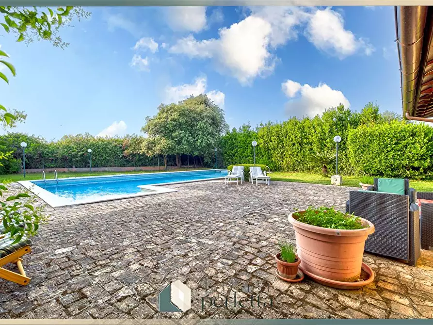 Immagine 3 di Villa in vendita  in Pian di Spille 250 a Tarquinia