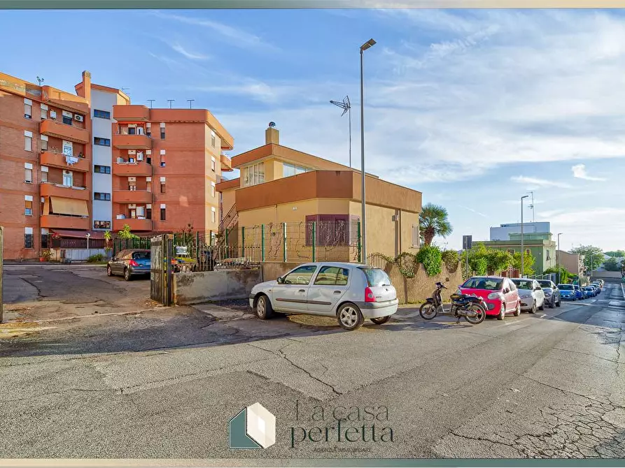 Immagine 10 di Garage in vendita  in Via Berto Barbarani 13/A a Civitavecchia