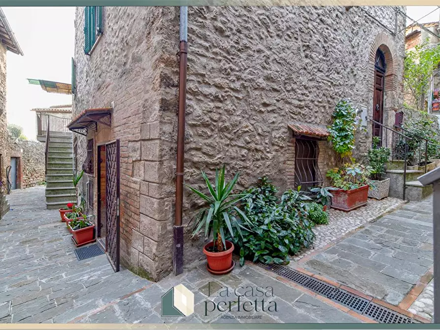 Immagine 27 di Appartamento in vendita  in Via degli Orti 7 a Acquasparta