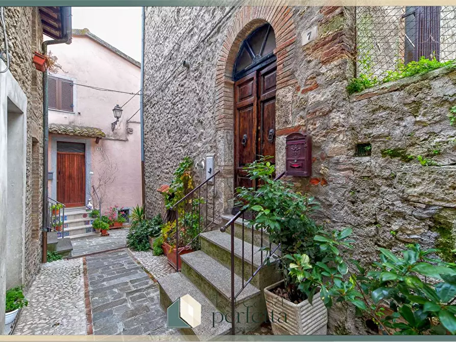 Immagine 2 di Appartamento in vendita  in Via degli Orti 7 a Acquasparta