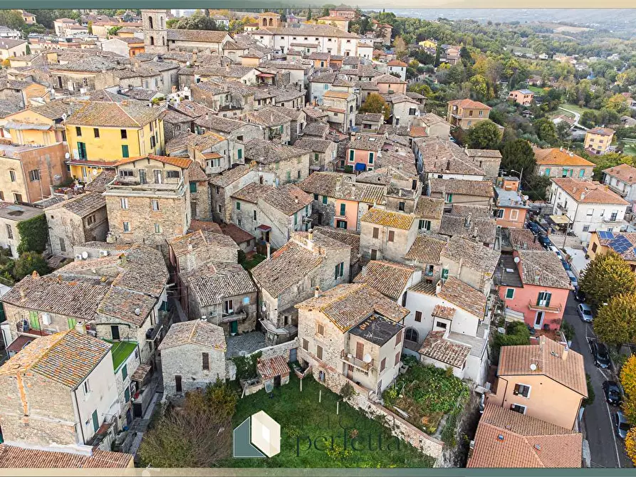 Immagine 31 di Appartamento in vendita  in Via degli Orti 7 a Acquasparta