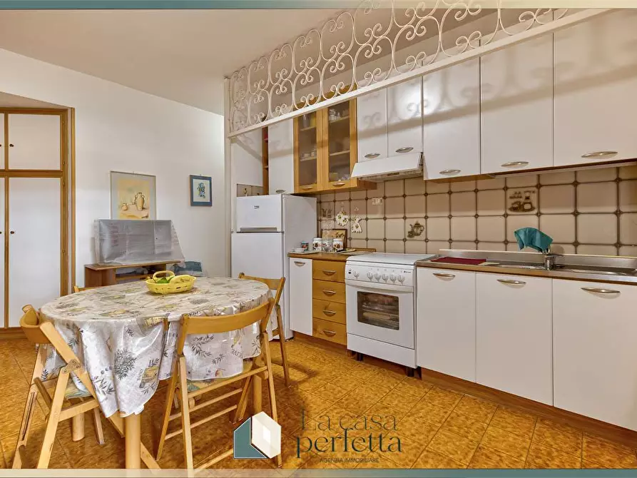 Immagine 11 di Appartamento in vendita  in Via Castelsecco 4 a Santa Marinella