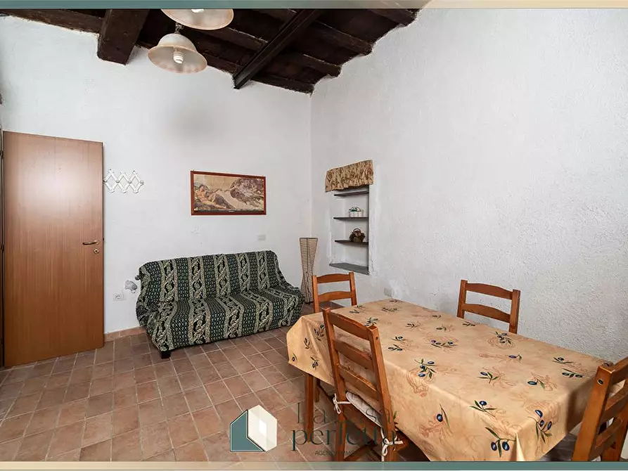 Immagine 7 di Magazzino in vendita  in Via Giorgina 81 a Blera