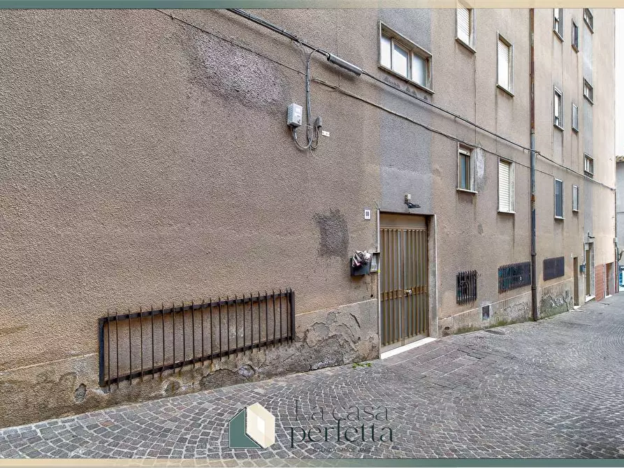 Immagine 28 di Appartamento in vendita  in Via San Pietro  10 a Allumiere