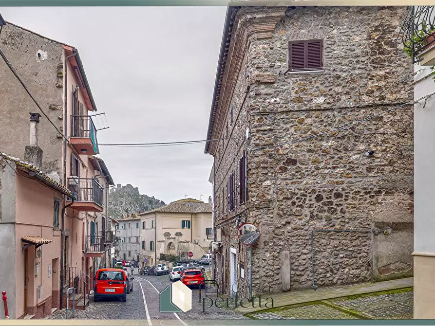 Immagine 18 di Appartamento in vendita  in Via XX Settembre  21 a Tolfa