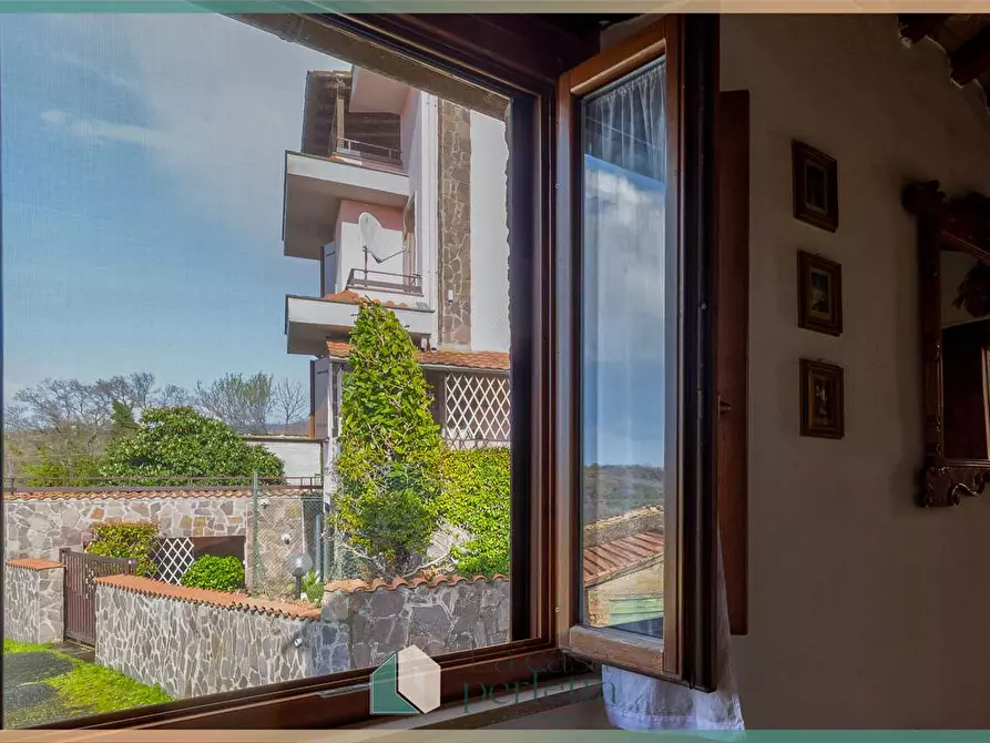 Immagine 3 di Appartamento in vendita  in Via Del Giglio 17 a Villa San Giovanni In Tuscia