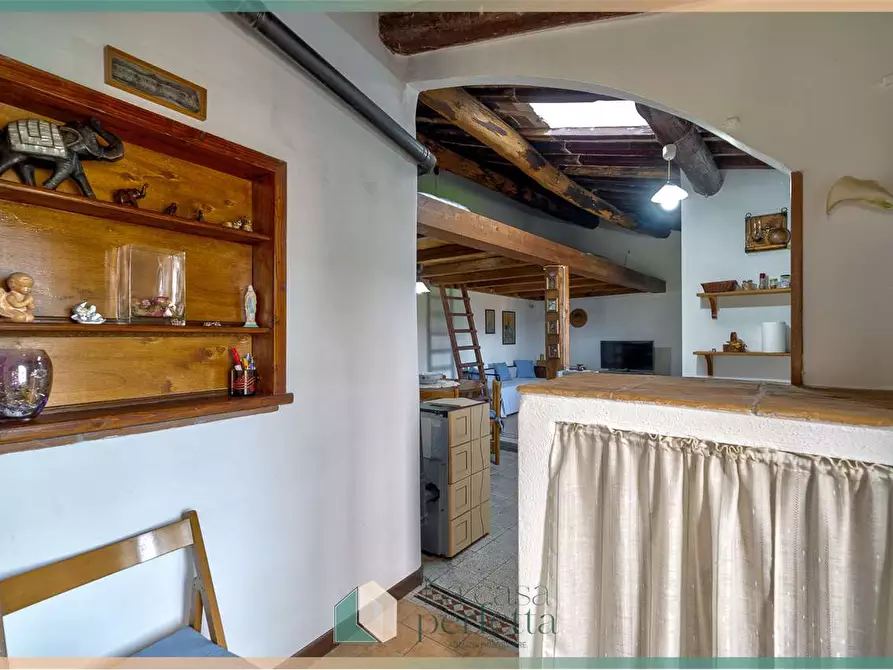 Immagine 5 di Appartamento in vendita  in Via Del Giglio 17 a Villa San Giovanni In Tuscia