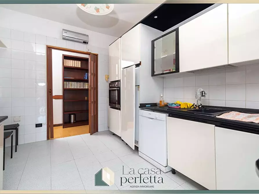 Immagine 10 di Appartamento in vendita  in Via S. Costanza 6/A a Civitavecchia