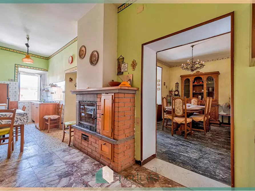 Immagine 2 di Appartamento in vendita  in Largo Delle Cantinacce 16 a Villa San Giovanni In Tuscia