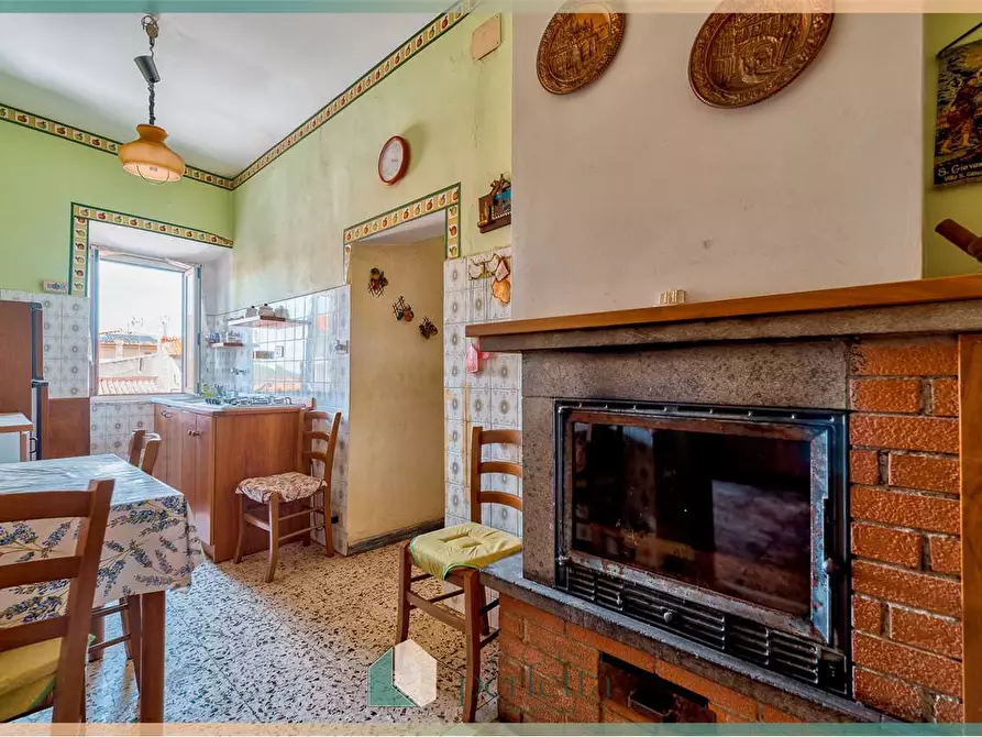Immagine 3 di Appartamento in vendita  in Largo Delle Cantinacce 16 a Villa San Giovanni In Tuscia