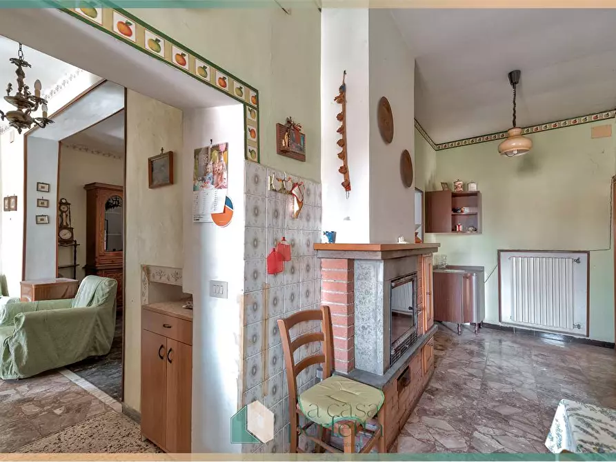 Immagine 12 di Appartamento in vendita  in Largo Delle Cantinacce 16 a Villa San Giovanni In Tuscia