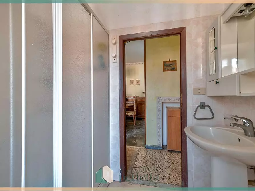 Immagine 21 di Appartamento in vendita  in Largo Delle Cantinacce 16 a Villa San Giovanni In Tuscia