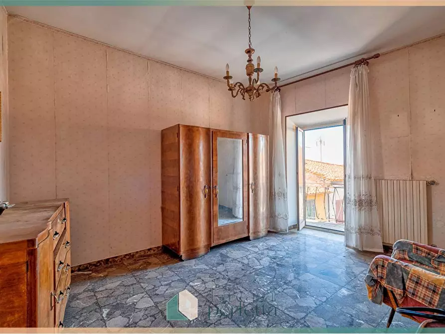 Immagine 13 di Appartamento in vendita  in Largo Delle Cantinacce 16 a Villa San Giovanni In Tuscia