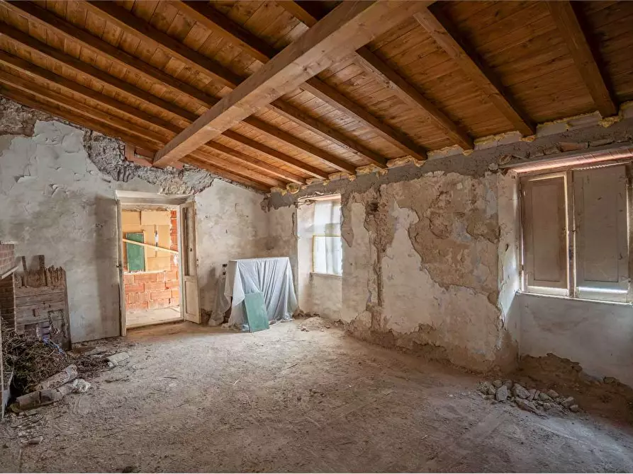 Immagine 6 di Appartamento in vendita  in Via del Fico 17 a Tolfa