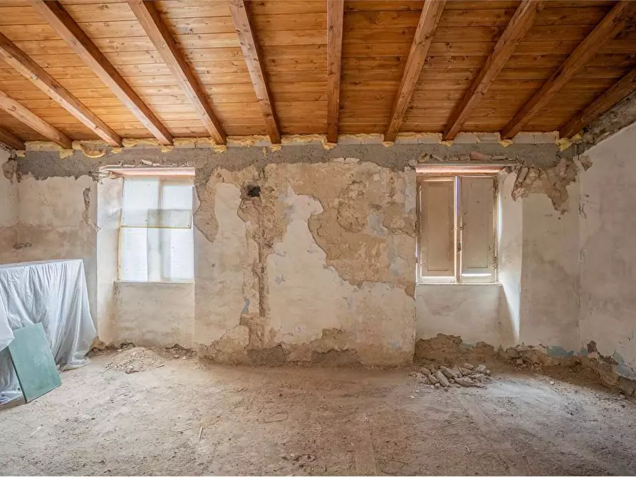 Immagine 10 di Appartamento in vendita  in Via del Fico 17 a Tolfa