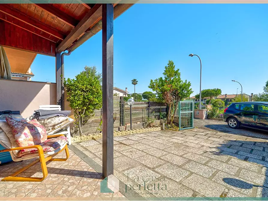 Immagine 43 di Villetta a schiera in vendita  in Via Oceano Atlantico 5 a Santa Marinella