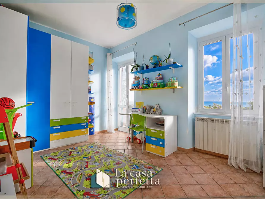 Immagine 15 di Appartamento in vendita  in Via Valdambrini 56 a Santa Marinella