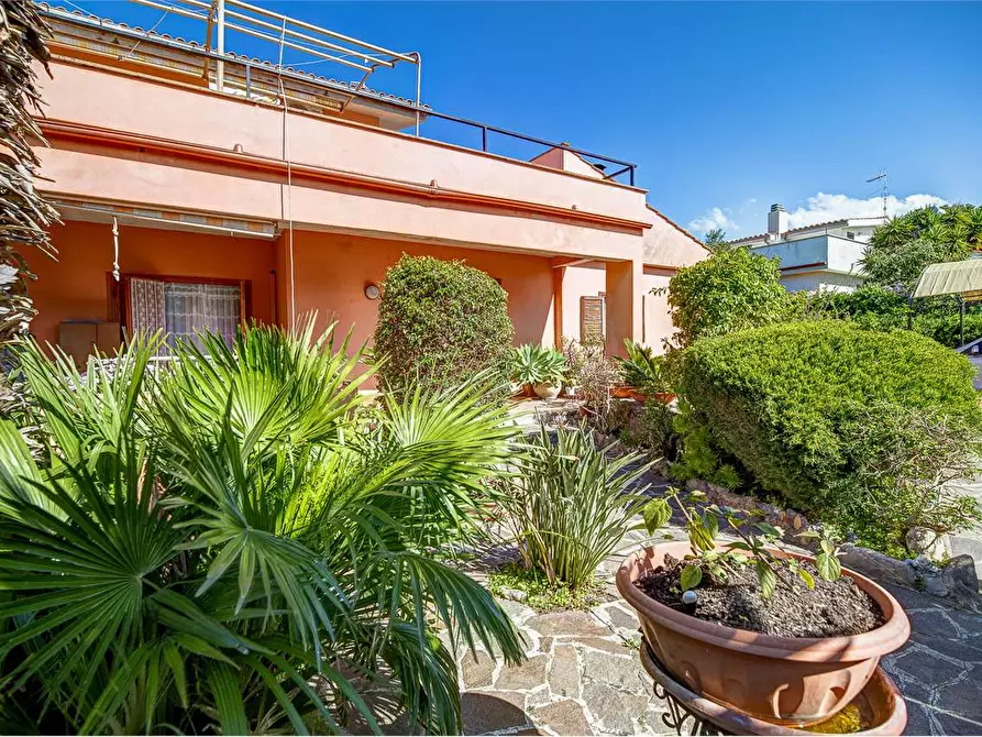 casa indipendente in vendita a Civitavecchia