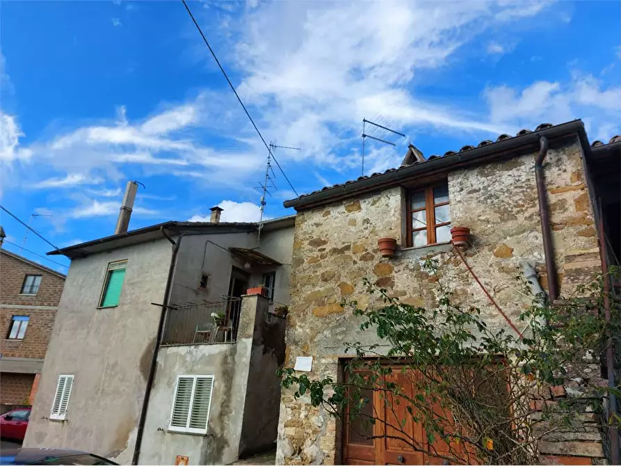 Immagine 1 di Rustico / casale in vendita  in Fossatello a Orvieto