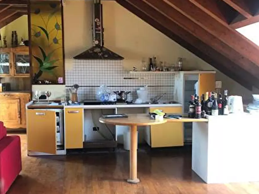 Immagine 15 di Appartamento in vendita  in Via Camillo Benso Conte di Cavour 46 46 a Cesano Maderno