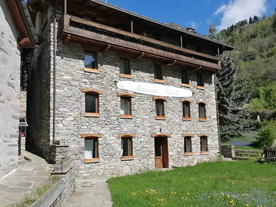 Immagine 4 di Appartamento in vendita  in Localita' Chardonney 94 a Champorcher