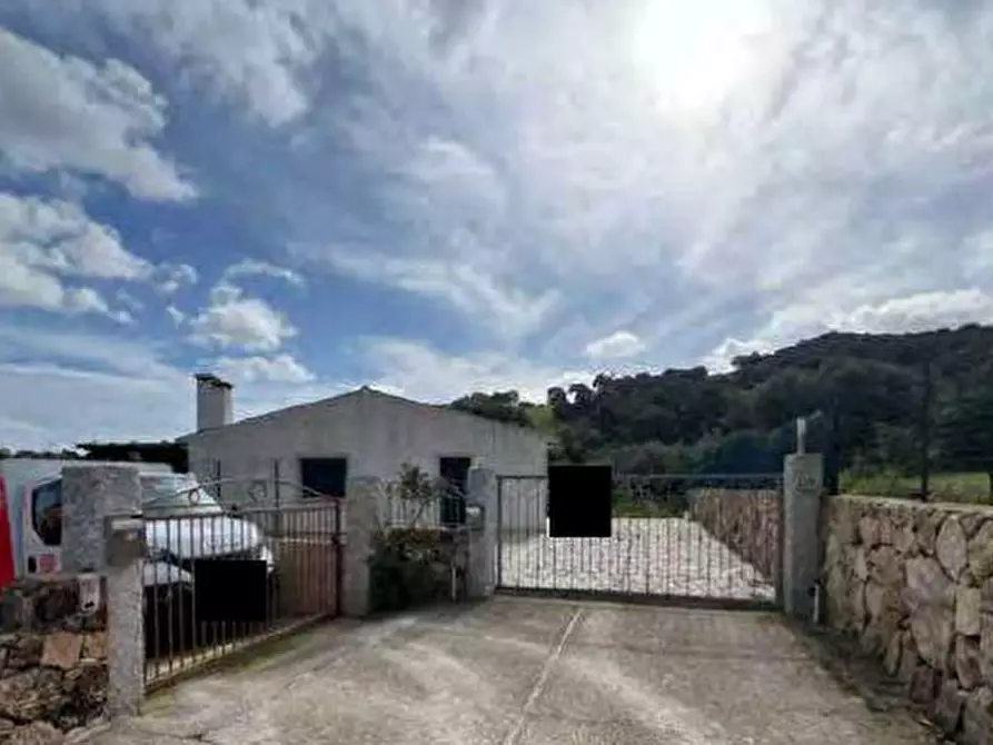 Immagine 11 di Villetta a schiera in vendita  a Loiri Porto San Paolo