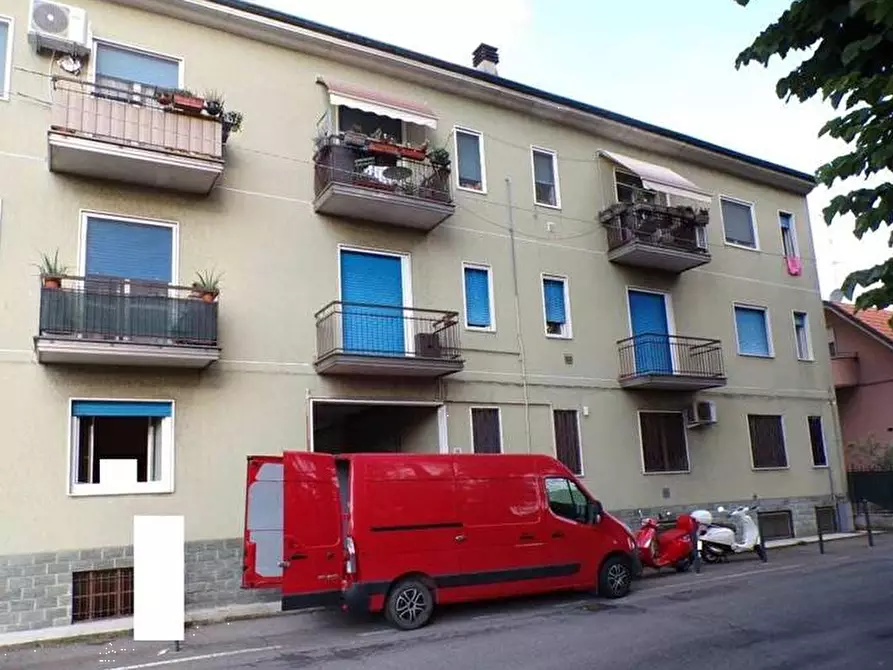 Immagine 2 di Appartamento in vendita  in Via Giovanni Pascoli a Senago