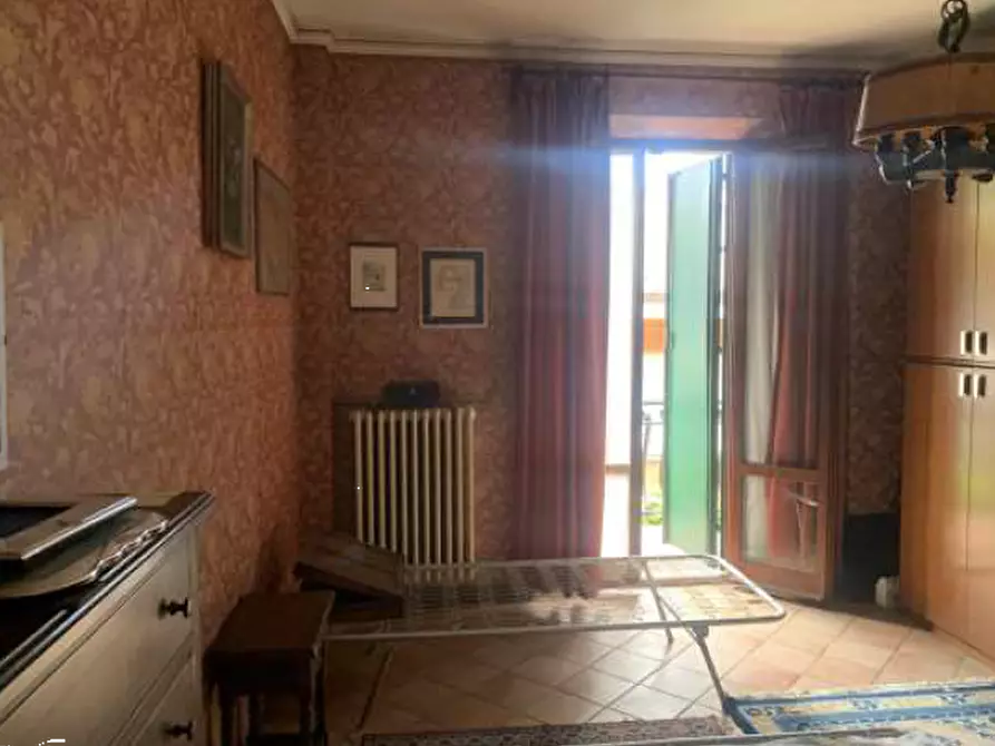 Immagine 5 di Appartamento in vendita  in Via Giovanni Pascoli a Senago