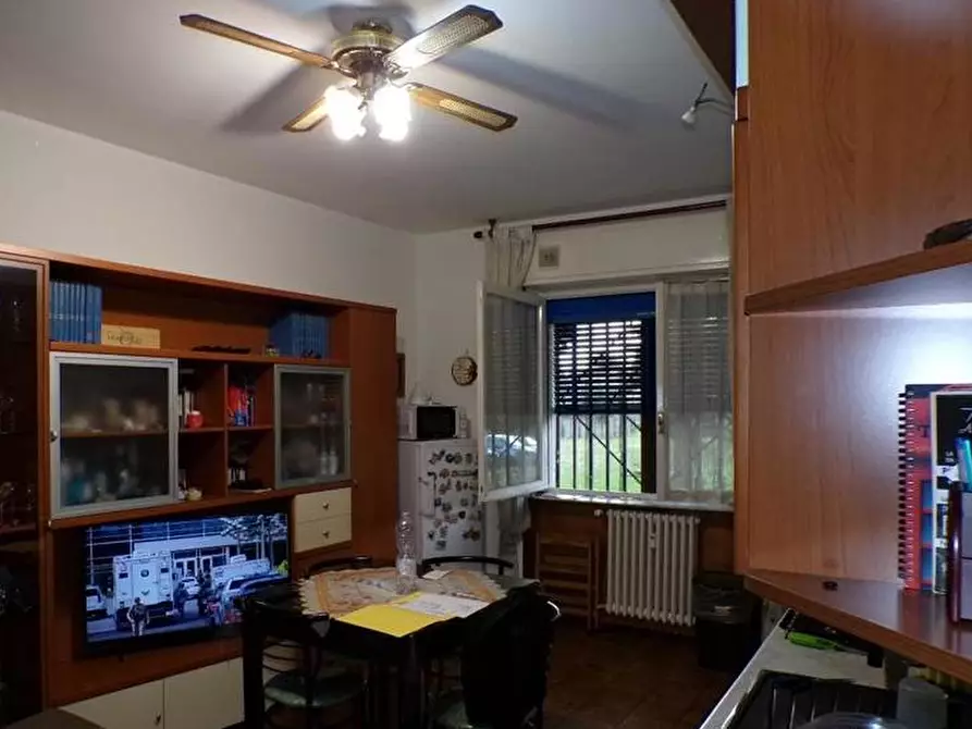 Immagine 8 di Appartamento in vendita  in Via Giovanni Pascoli a Senago