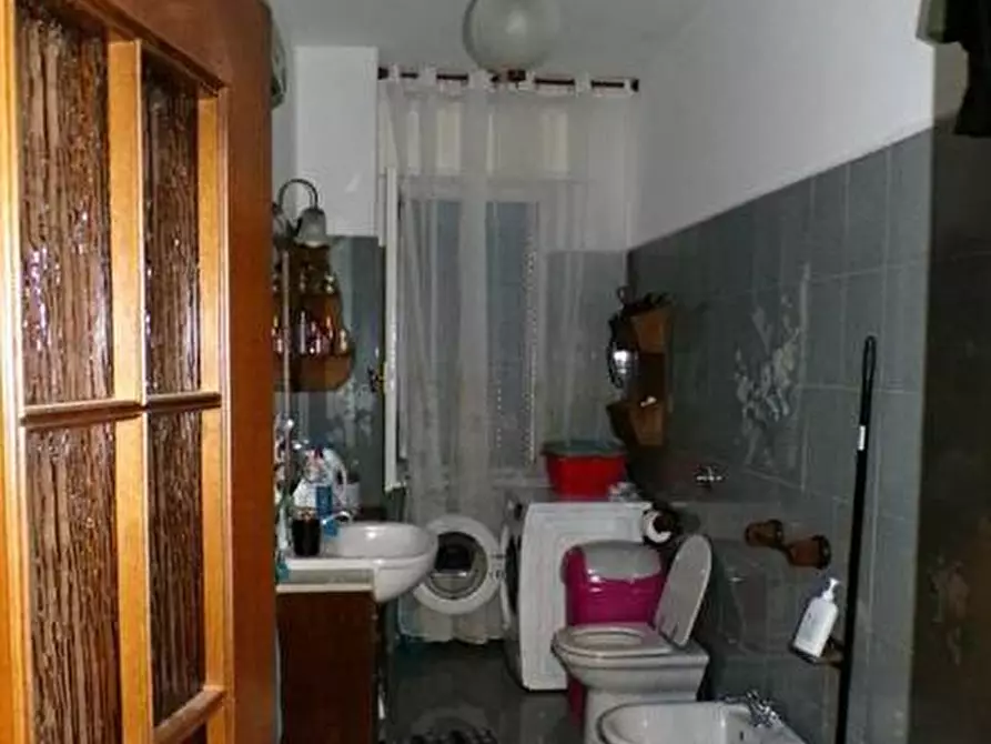 Immagine 9 di Appartamento in vendita  in Via Giovanni Pascoli a Senago