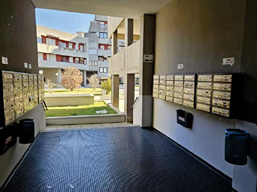 Immagine 7 di Appartamento in vendita  a Varese