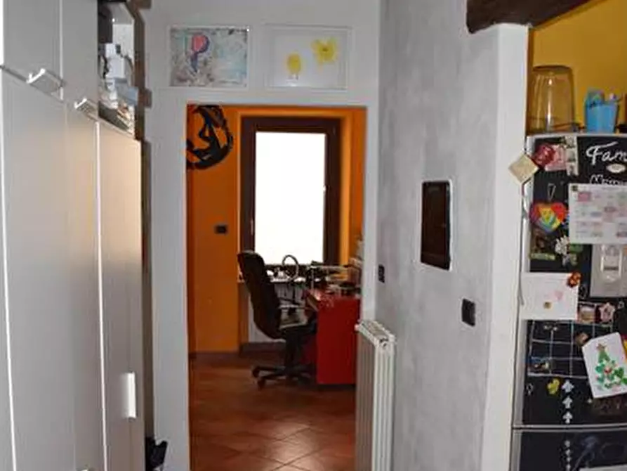 Immagine 4 di Appartamento in vendita  in Via Via Artifizi 12 a Verres
