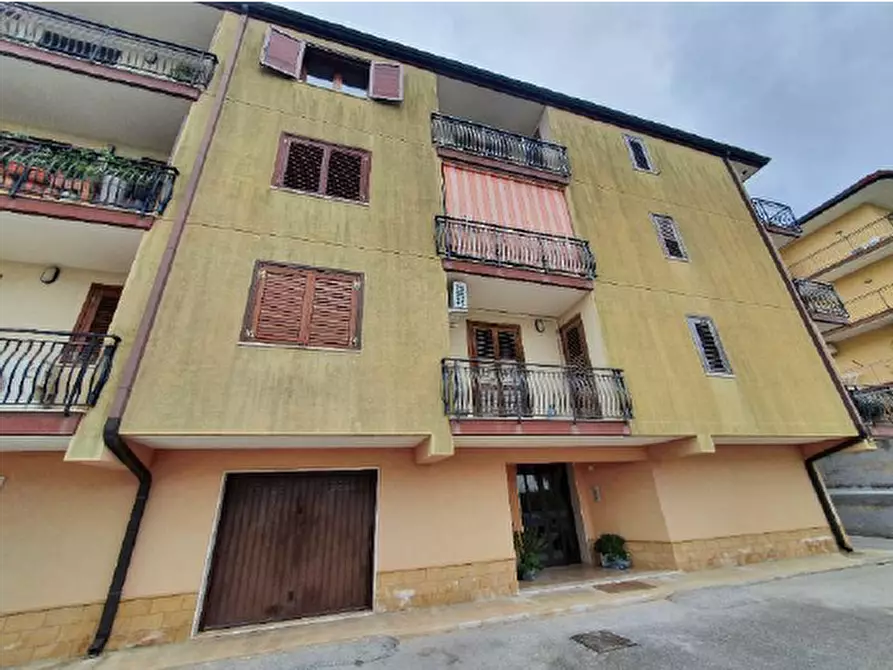 Immagine 4 di Appartamento in vendita  in Via paolo rio a Canicattini Bagni