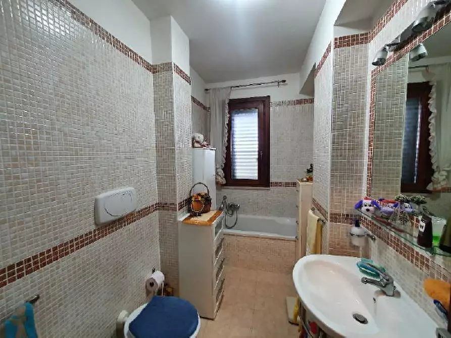 Immagine 10 di Appartamento in vendita  in Via paolo rio a Canicattini Bagni