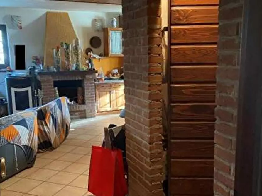 Immagine 3 di Appartamento in vendita  in Via De Gasperi n. 8 (catastalmente via Madonnina n. 49/a) a Sale