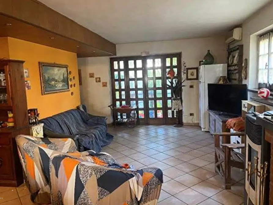 Immagine 5 di Appartamento in vendita  in Via De Gasperi n. 8 (catastalmente via Madonnina n. 49/a) a Sale