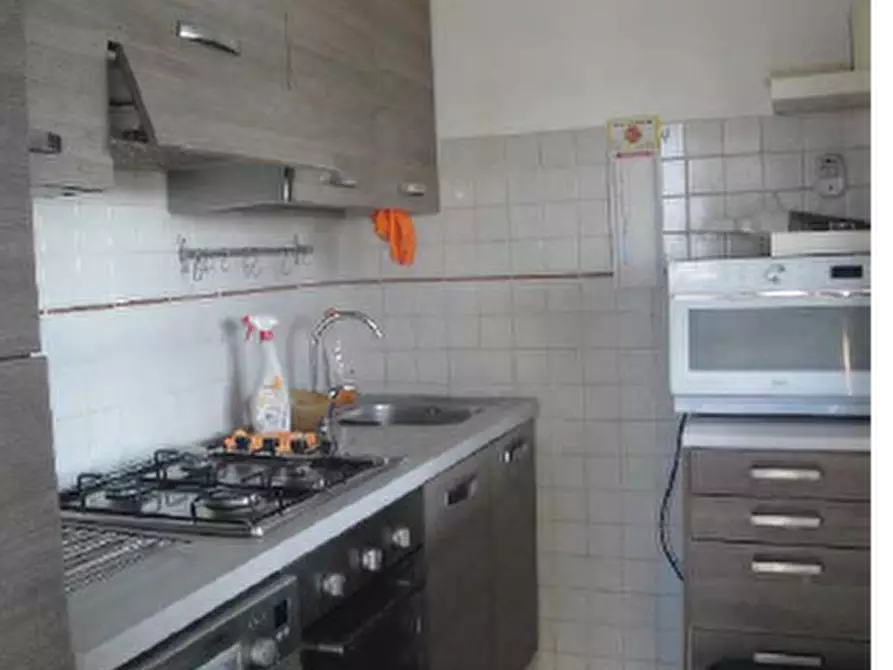 Immagine 8 di Attico in vendita  in Via monte s. savino 14 a Roma