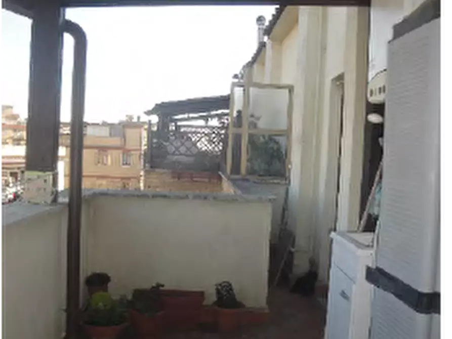 Immagine 13 di Attico in vendita  in Via monte s. savino 14 a Roma