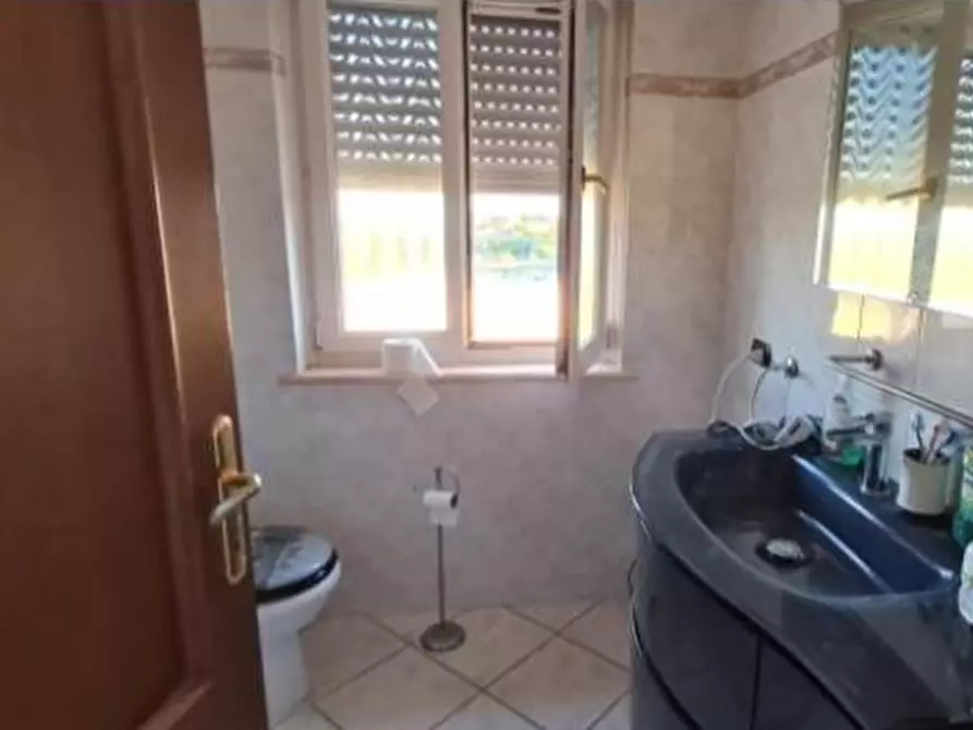 Immagine 11 di Appartamento in vendita  in Via Pavia 160 a Ardea